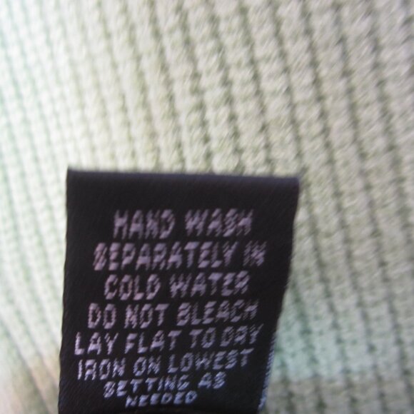 Cyrus NEW Size XL Cable Knit Green Super Soft Sweater Rayon Blend Scoop Neck - Picture 7 of 8